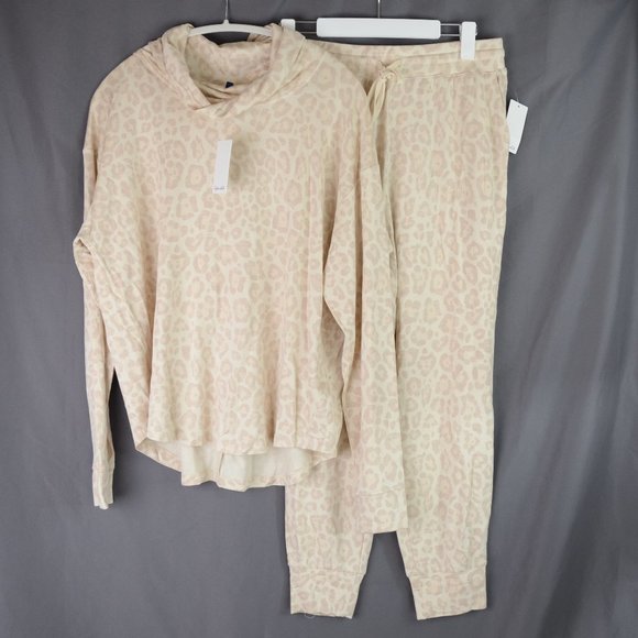 NWT SPLENDID 2 Pc Leopard Pullover & Joggers - Picture 4 of 16